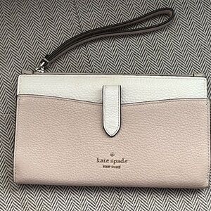 Kate Spade Cream and Tan Wristlet